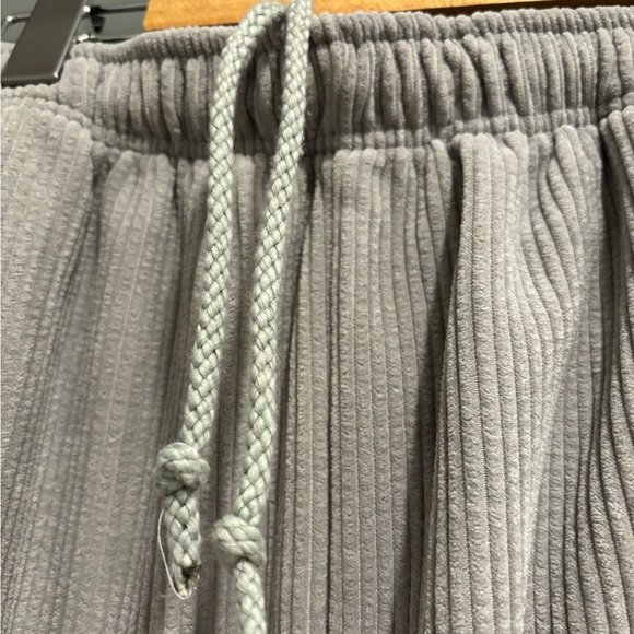 Sisters and Seekers Cargo Corduroy Jogger Pant - Picture 4 of 5